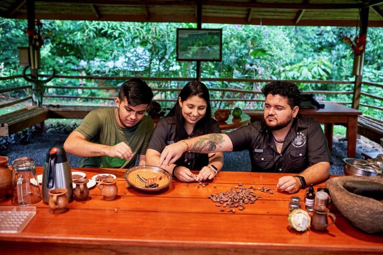 Finca Luna Nueva Lodge La Fortuna Bagian luar foto