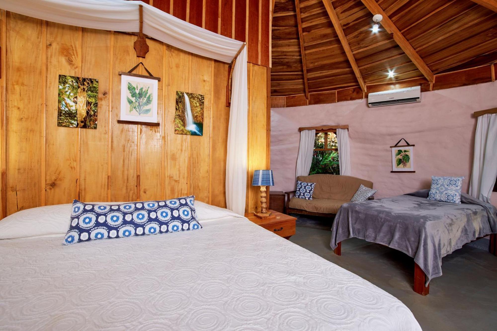 Finca Luna Nueva Lodge La Fortuna Bagian luar foto