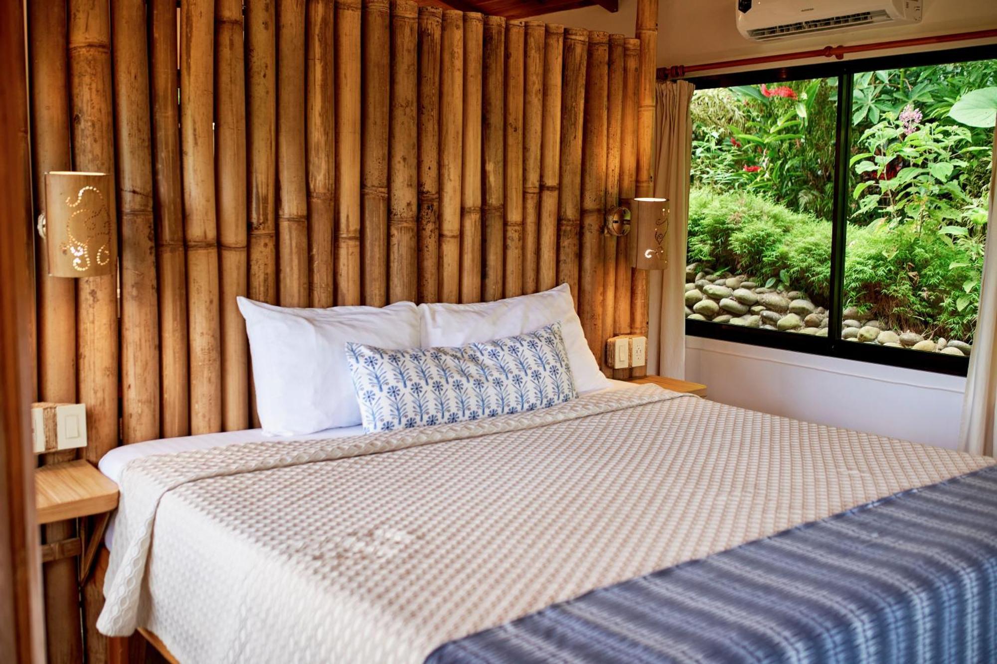 Finca Luna Nueva Lodge La Fortuna Bagian luar foto